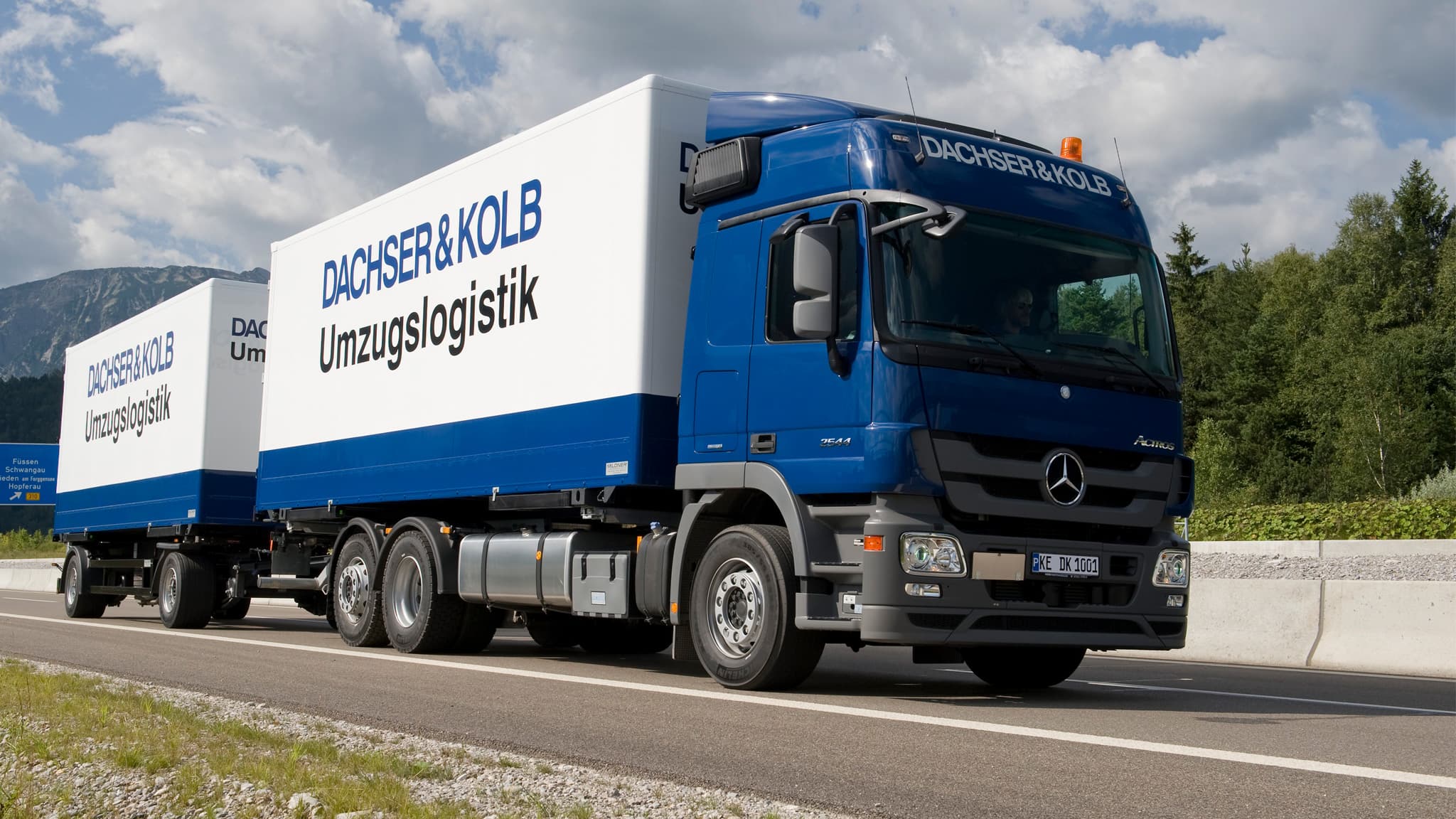 dachser-kolb-lkw_2048.jpg
