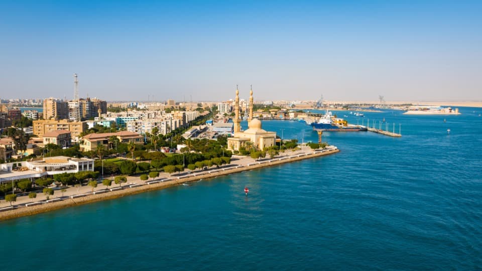 Luftbild vom Suezkanal - Wirtschaft in Ägypten