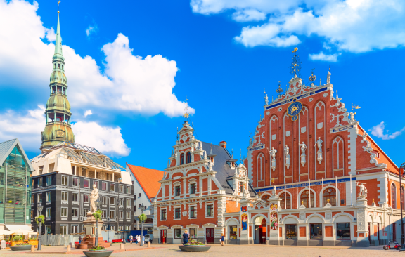 Emigrate to Latvia: Economics