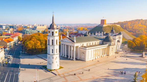 Emigrate to Lithuania: Economics