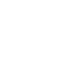 Person koordiniert einen Teamprozess, dargestellt durch mehrere Personen rund um ein Zahnrad